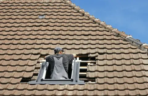 Pose de velux - Lozère